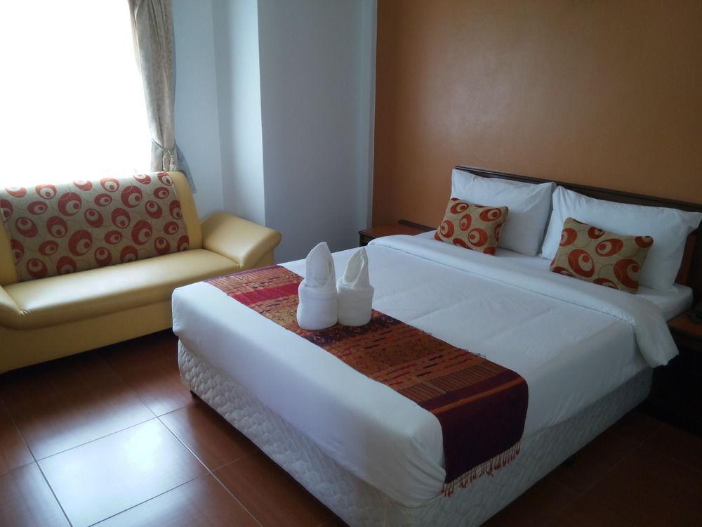 Boom Forest Hotel Hat Yai Exterior photo